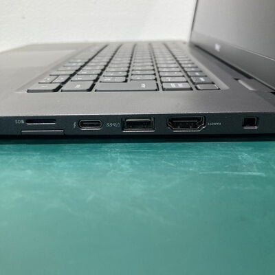 【浦添城間店(沖縄)】中古  DELL Latitude 7520 (Intel Core i7 1165G7 2.80GHz/16GB/SSD512GB/-/オンボード/15.6/3840x2160/Wi-Fi/WEBCAM/W11H) 193673 
