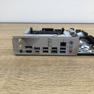 【津ラッツ店】中古  ASRock B650M Pro RS WiFi (B650 AM5 mATX DDR5) 4990001108 