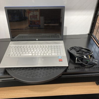 【堺七道店】中古  HP　15-cu0019TX 4660001362 