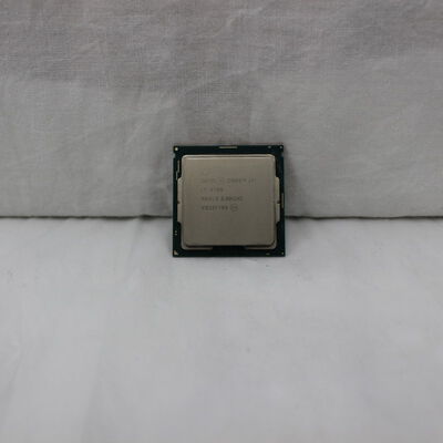 【通販センター】中古  Intel Core i7 9700 (1151/3.00GHz/12M/C8/T8) 140316 