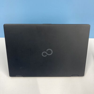 【博多店】中古  FUJITSU FMVU45018 (i5-1245U/8GB/SSD256GB/W11P) 3310006866 