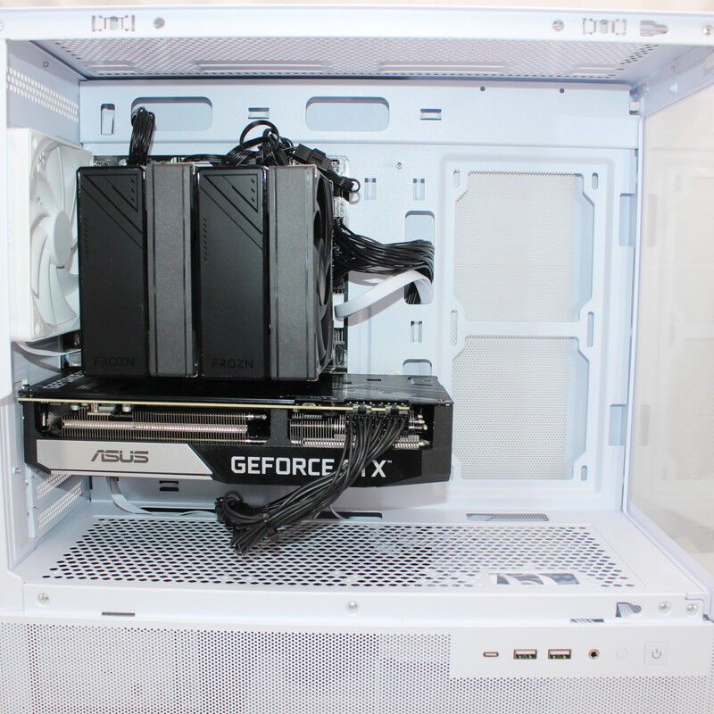 中古 Original PC(Intel Core i9 13900KF/32GB DDR4 (PC4)/SSD1TB/なし