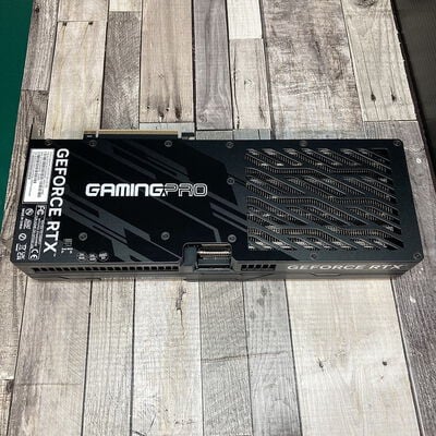 【広島店】中古  Palit NE75070019K9-GB2050A GamingPro (RTX5070 12G) 176909 