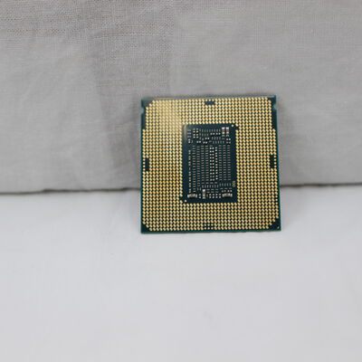 【通販センター】中古  INTEL Core i7 8700 (1151/3.20GHz/12M/C6/T12) 136198 