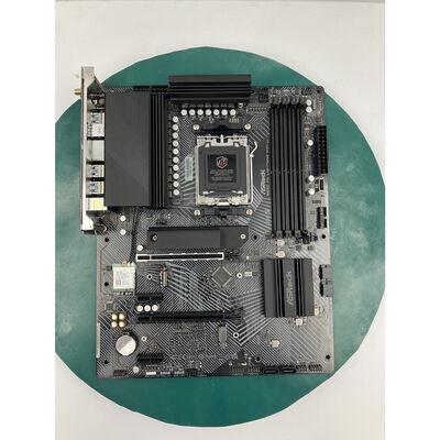 【秋葉原本店】中古  ASRock B650 PG Lightning WiFi (B650 AM5 ATX DDR5) 3410012394 