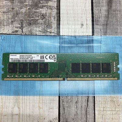 【広島店】中古  Samsung M378A4G43BB2-CWE (DDR4 PC4-25600 32GB) 195868 