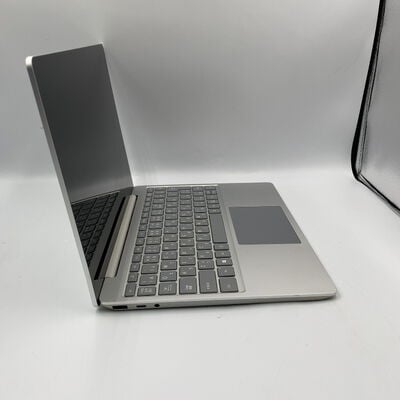 【座間相武台】中古  Surface Laptop Go 4510003147 