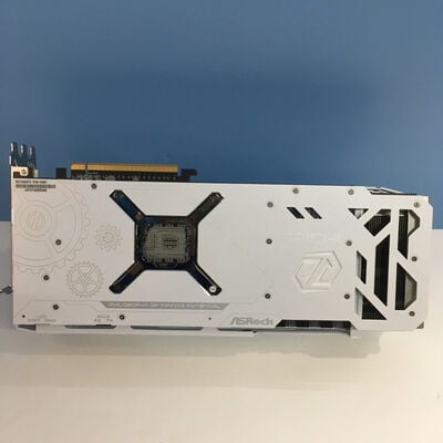 【博多店】中古  各社 Radeon RX7900XTX (24GB PCI-E) 153963 