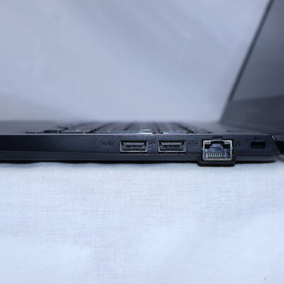 【通販センター】中古  dynabook dynabook S73/FR(Intel Core i5 10210U/8GB DDR4 (PC4)/SSD256GB/なし/オンボード/13.3/1920x1080/Wi-Fi/W11H64 MAR) 204004 