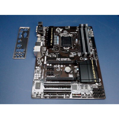 【前橋ｲﾝﾀｰｱｶﾏﾙ店】中古  GIGABYTE GA-H87-HD3 (H87 1150 ATX DDR3) 126946 