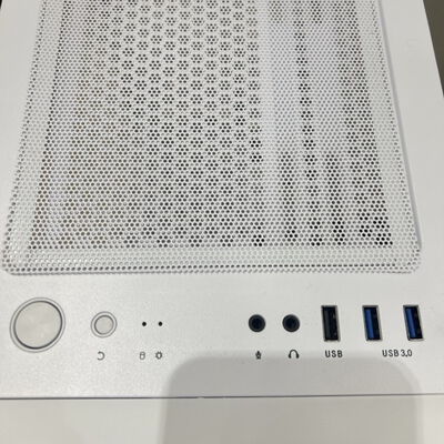 【静岡東瀬名店】中古  ZALMAN Z1 Iceberg White(mATX ガラス ) 5140000851