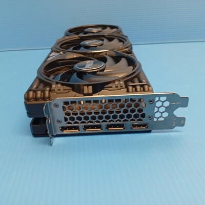 【大須店】中古  Palit NE7507T019T2-GB2031U(RTX5070Ti 16GB GamingPro-S) 188931 