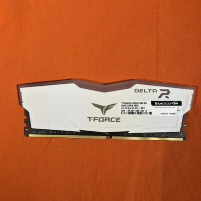 【なんば店】中古  PC4-25600 8GB デスクトップ用 140727 