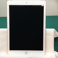 中古  【SoftBank】Apple iPad (2018) Wi-Fi + Cellular 32GB ゴールド MRM02J/A 136966 