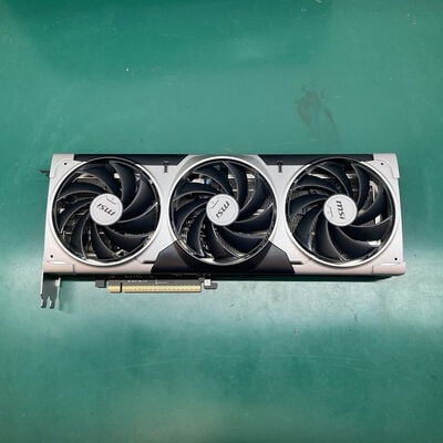 【浦添城間店(沖縄)】中古  MSI GeForce RTX 5070 Ti 16G VENTUS 3X OC (RTX5070Ti 16G) 176551 