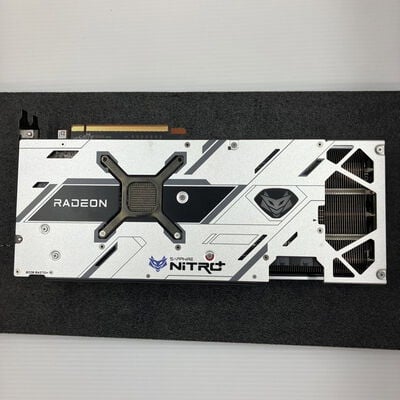 【秋葉原本店】中古  SAPPHIRE 11305-01-20G (RX6800 16GB) 144265 