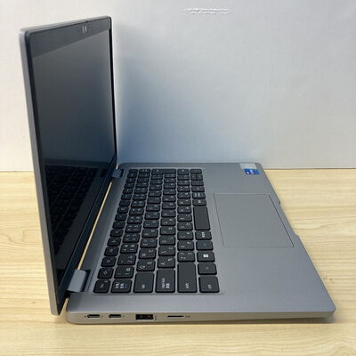 【博多店】中古  DELL Latitude 5320 (Intel Core i7 1185G7 3.0GHz/16GB/SSD256GB/-/-/13.3/1920x1080/Wi-Fi/WEBCAM/W11H64) 180537 