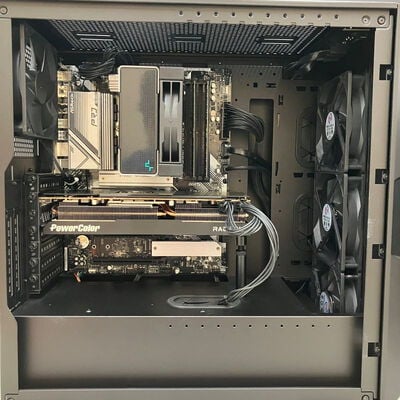 【熊本浜線店】中古  G-GEAR(i7 14700F/32GB/SSD2TB/RX7800XT/W11H) 5370001302 
