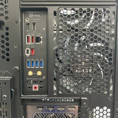 【新潟店】中古  自作PC (Ryzen 7 7800X3D/32GB/SSD2TB/RX7900XT/OS無し) 3290007559 
