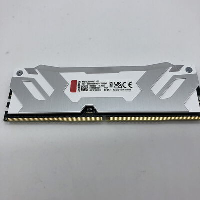 【宇都宮鶴田店】中古  Kingston KF572C38RWAK2-32 3480038338 