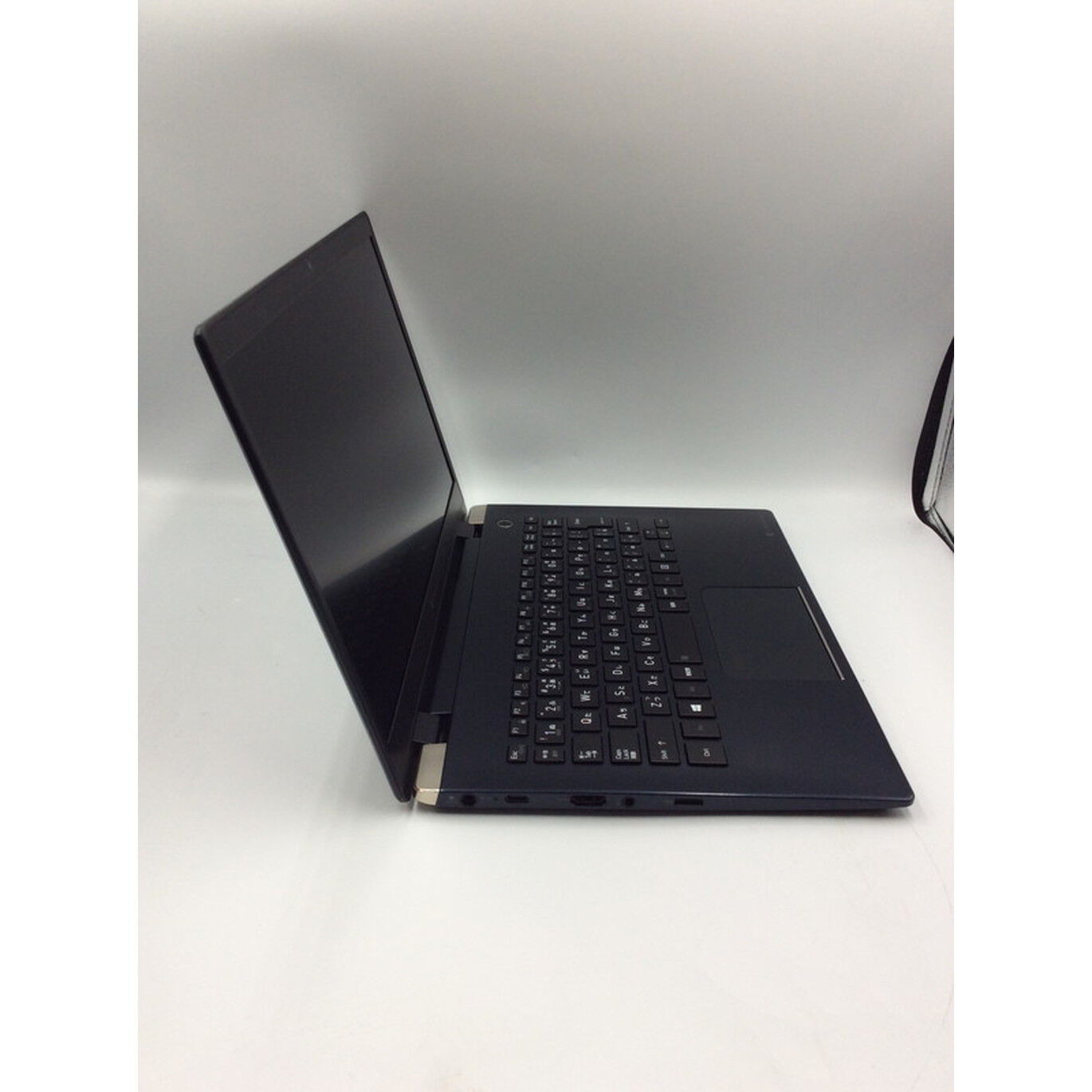 中古 TOSHIBA dynabook G83 (Intel Core i7 10510U 1.80GHz/16GB