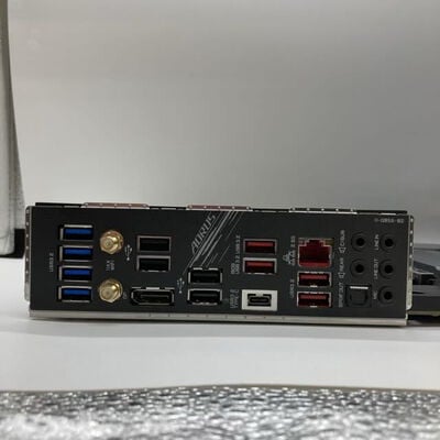 【八王子店】中古  GIGABYTE Z590 AORUS PRO AX (Z590 1200 ATX DDR4) 144854 