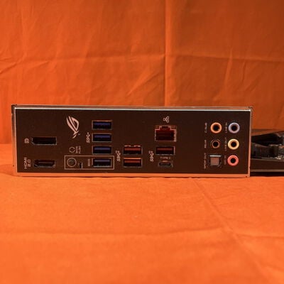 【なんば店】中古  ASUS ROG STRIX X570-F GAMING(X570 AM4 ATX DDR4) 140039 