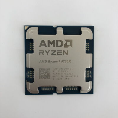 【長野稲里店】中古  AMD Ryzen 7 9700X (AM5/3.8GHz/40M/C8/T16/65W) 169022 