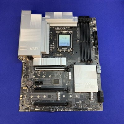 【横浜駅前店】中古  MSI PRO Z890-P WIFI (Z890 1851 ATX DDR5) 172191 