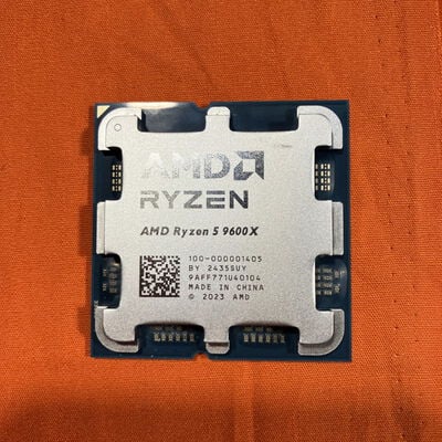 【なんば店】中古  AMD Ryzen 5 9600X (AM5/3.9GHz/38M/C6/T12/65W) 169023 
