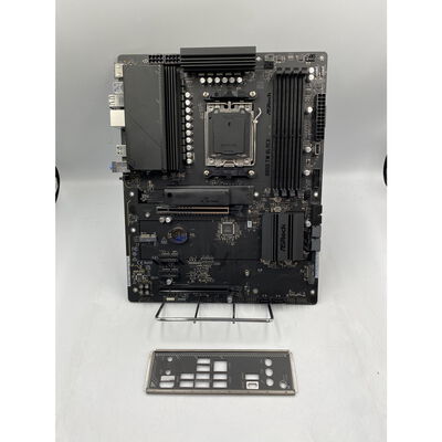 【座間相武台】中古  ASRock B850 TW BLACK(B850 AM5 ATX DDR5) 4510003061 