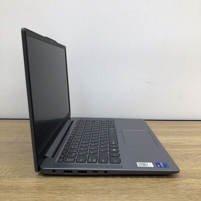 【津ラッツ店】中古  Lenovo IdeaPad Slim 3i Gen 8 4990001132 