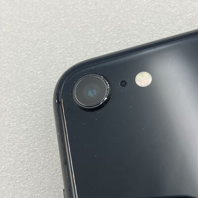 【新潟店】中古  【docomo版SIMフリー】Apple iPhoneSE 4.7インチ (第3世代) 128GB (ミッドナイト) MMYF3J/A 154848 