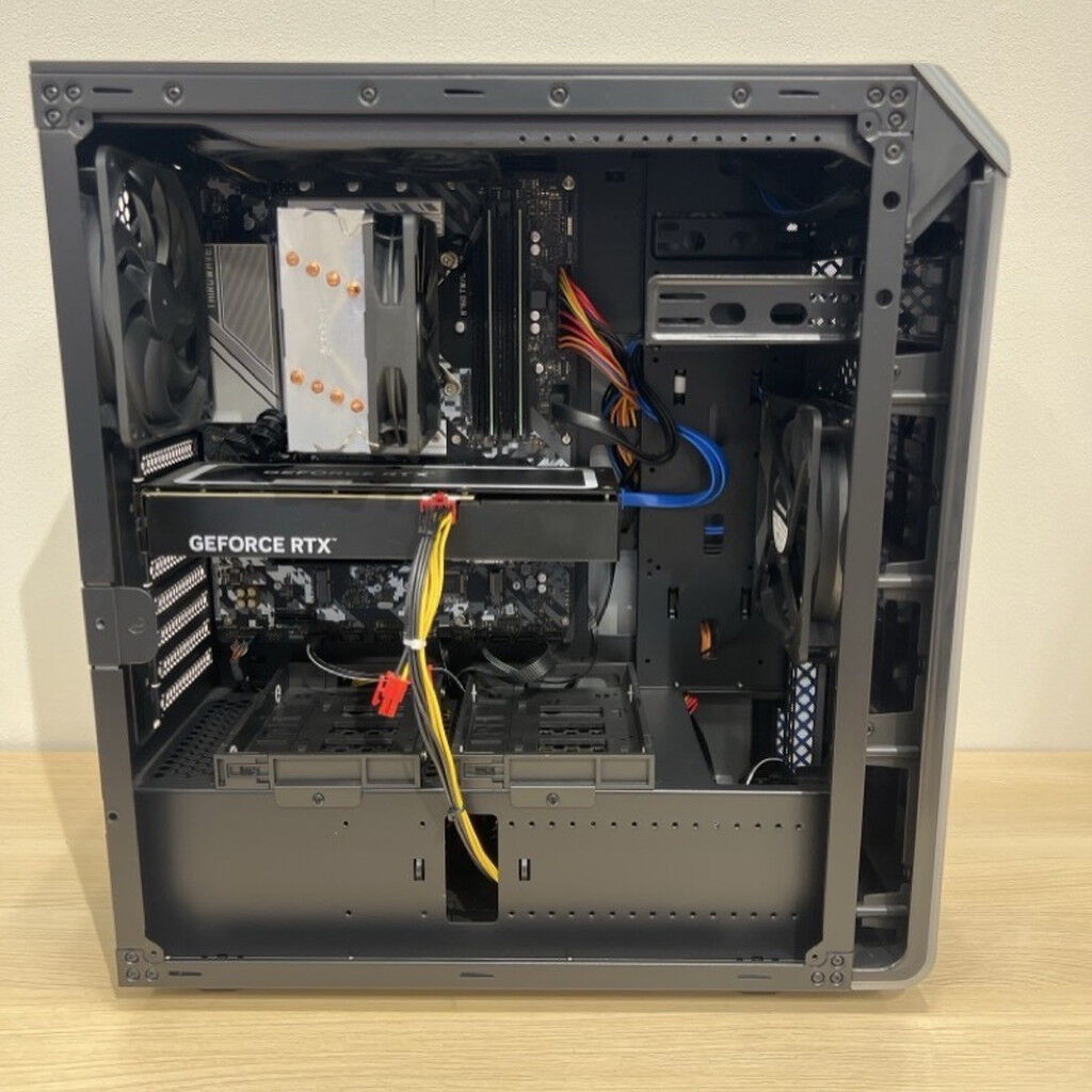 中古 THIRDWAVE GALLERIA XA7C-R46T(core i7-13700F/16GB/SSD1TB