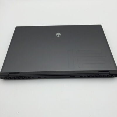 【神戸・三宮店】中古  DELL Alienware m16 R2 (Ultra 9 185H/64GB/SSD2TB/RTX4070/W11H) 3430006548 