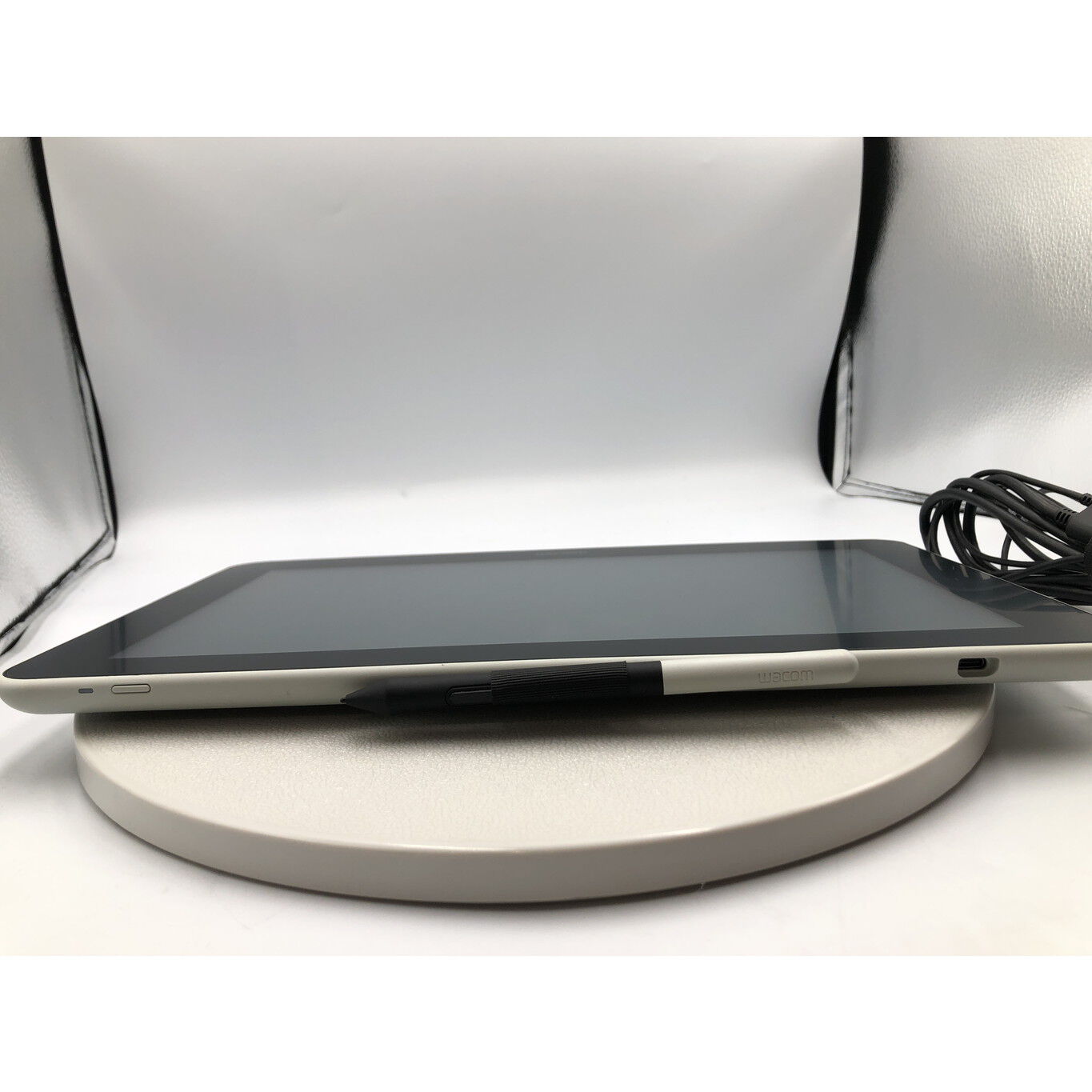 中古 Wacom One 液晶ペンタブレット 13 touch DTH134W4D [ホワイト