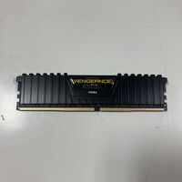 中古  PC4-21300 8GB デスクトップ用(DDR4-2666) 126165 