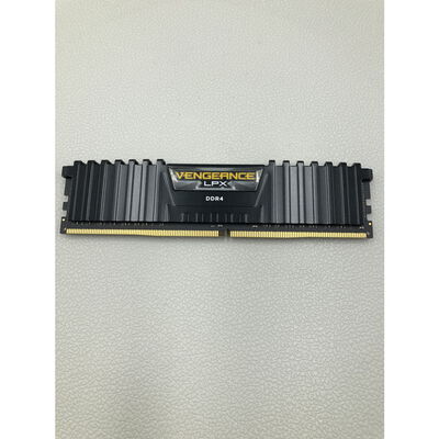 【水戸赤塚店】中古  CMK32GX4M2D3200C16（3200Mhｚ　16ＧＢ） 4680002251 