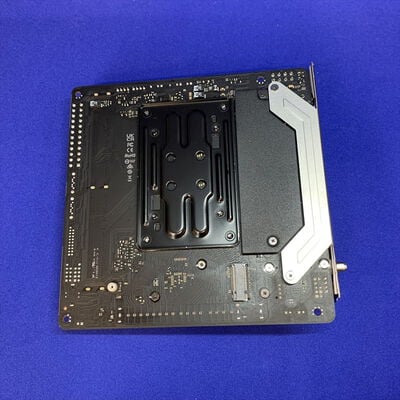 【横浜駅前店】中古  ASRock B850I Lightning WiFi (B850 AM5 mITX DDR5) 175465 
