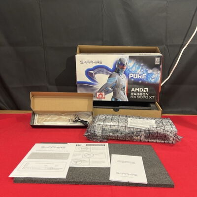 【静岡東瀬名店】中古  SAPPHIRE PURE Radeon RX 9070 XT GAMING OC 16GB (RX9070XT 16G) 176947 