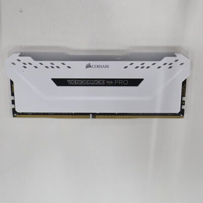 【通販センター】中古  PC4-25600 16GB デスクトップ用(DDR4-3200) 140728 