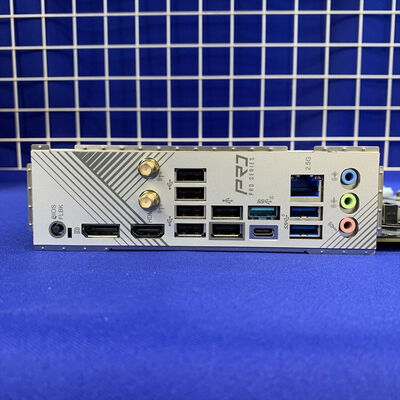 【横浜駅前店】中古  ASRock B650 Pro RS WiFi (B650 AM5 ATX DDR5) 3400008107 