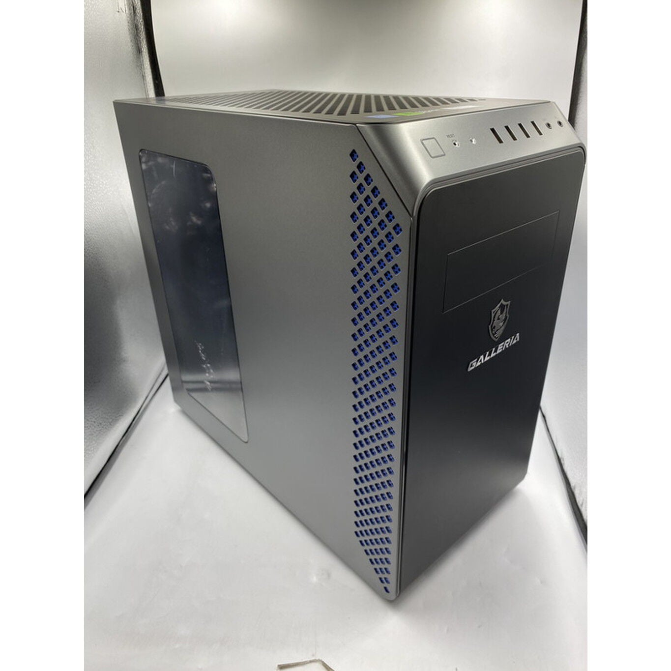 【ドスパラ中古】GIGABYTE RTX 4060 Ti 8GB GeForce RTX 4060,GeForce RTX 4060 Tiの中古ゲーミングデスクトップPC