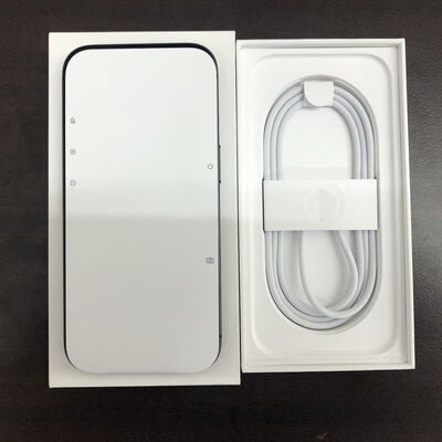 【福山ココローズ店】中古  Apple iPhone17 256GB ブラック 【国内版SIMフリー】 MG674J/A 182947 