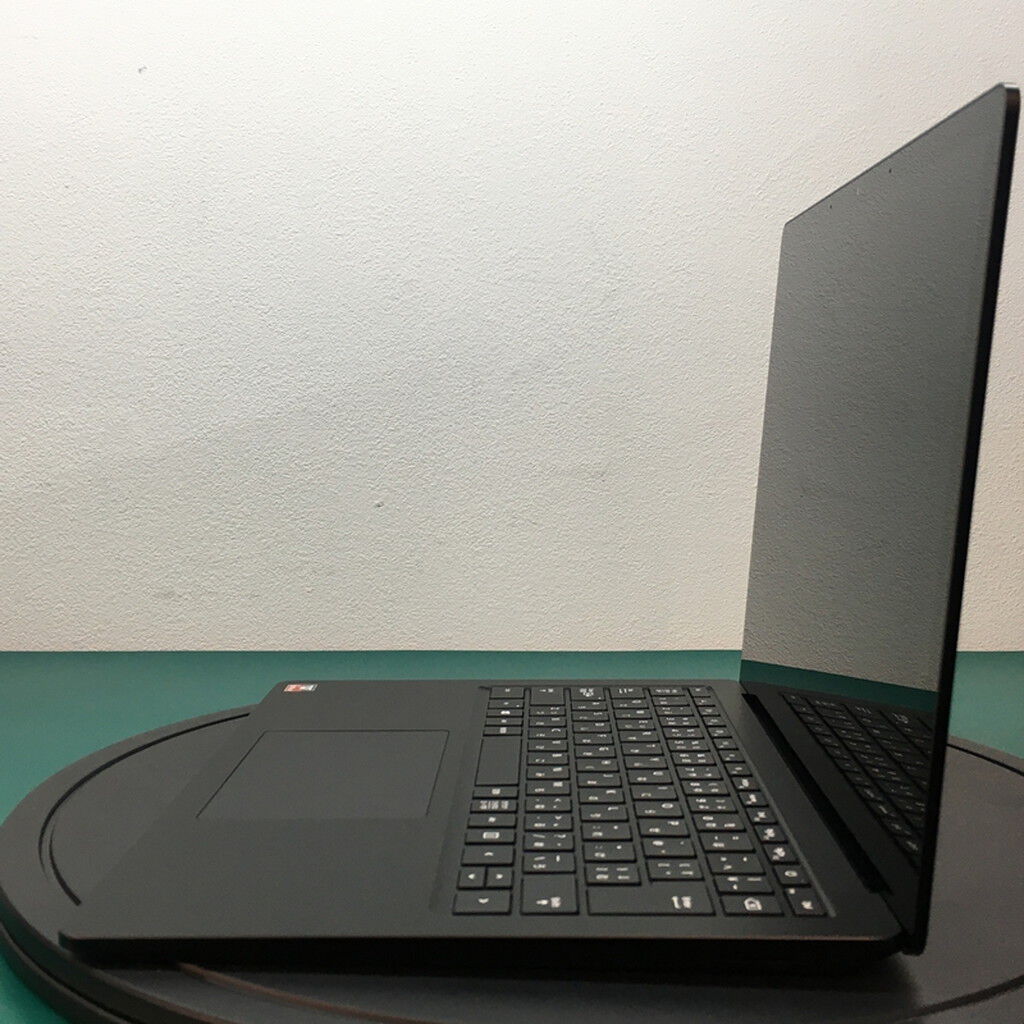 中古 FUJITSU LIFEBOOK TH77/E3(i7-1165G7/8GB/SSD512GB/W10H