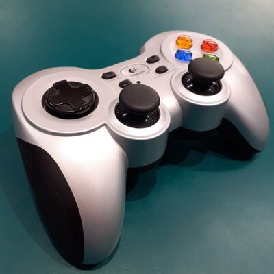 【鹿児島店】中古  Logicool F710 4700000826 