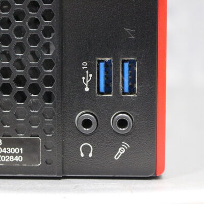 中古  Fujitsu ESPRIMO D588/B FMVD43001 
