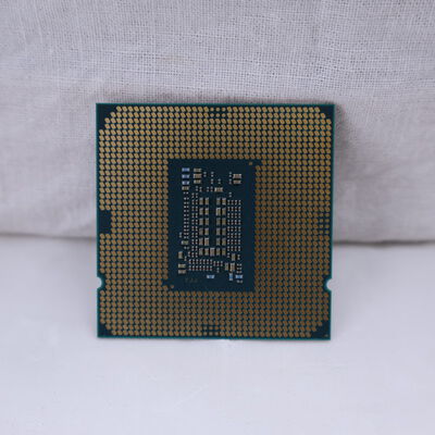 【通販センター】中古  INTEL Core i3 10105 (1200/3.7G/6M/C4/T8) 145174 