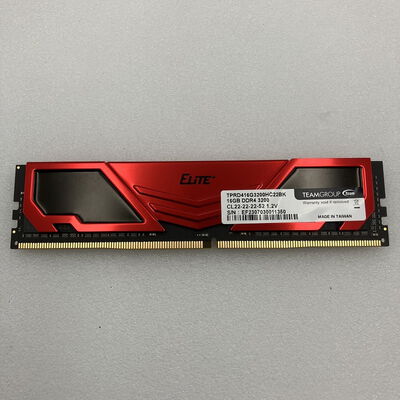 【新潟店】中古  PC4-25600 16GB デスクトップ用(DDR4-3200) 140728 