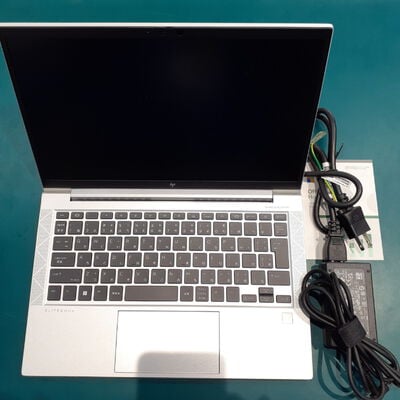【鹿児島店】中古  HP EliteBook 830 G8 MSO (Intel Core i5 1145G7 2.6GHz/16GB/SSD256GB/-/オンボード/13.3/1920x1080/Wi-Fi/WEBCAM/W11P/Microsoft Office Home and Business 2024) 190102 